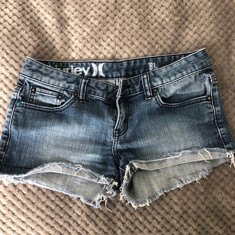 Hurley Jean shorts !